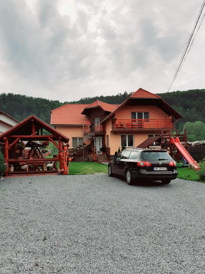 Hotel Casa De Oaspeti Cristian Praid Pokój zdjęcie